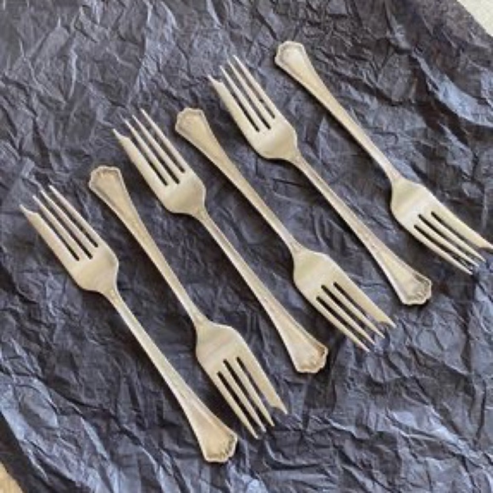 Silverware/ flatware 
VTG  Albert  Pick &Company Triple
Set of 6